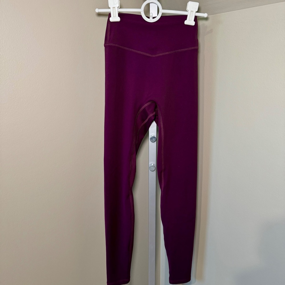 Liaison The Label x Kelsey Anderson High Rise Leggings XS Merlot‎ Activewear